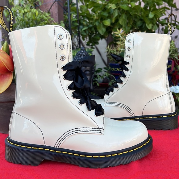 Dr. Martens x Marc Jacobs REDUX GRUNGE COLLECTION - LIKE NEW‼️ - Picture 9 of 17